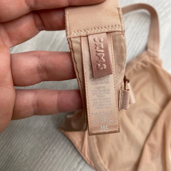Skims Women's Nude Tan Mesh Scoop Knit Underwire Bra Size 36C - Picture 6 of 10